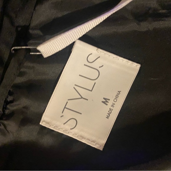 Stylus - Picture 3 of 3